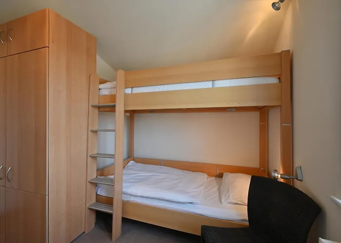 アパート 13 Celia